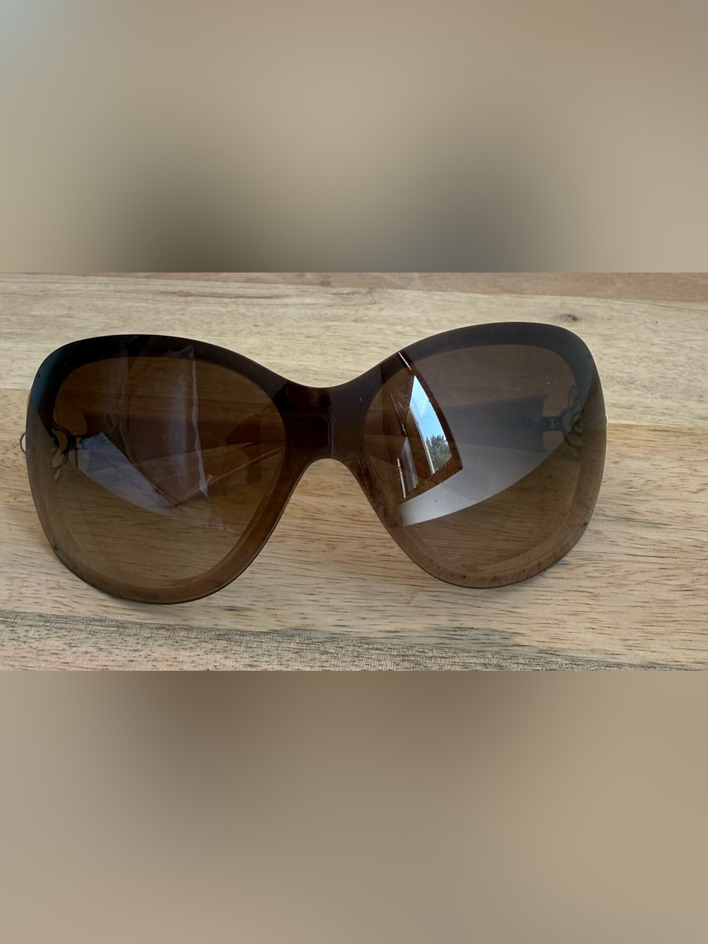 CHANEL Oval CC Camellia Logo Beige Sunglasses Brown Gradient Lenses - Picture 2 of 10